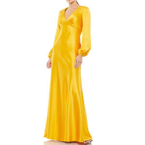 NWT Mac Duggal Mango Bishop Sleeve Flowy Long Gown Style#55693 Mango